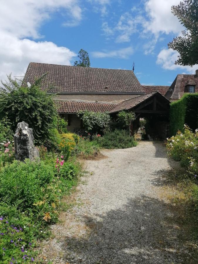La Fee Bleue Villa Limeyrat Exterior foto